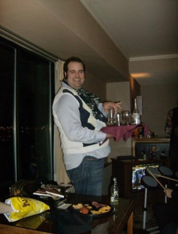 1919145_374081436830_2592760_n