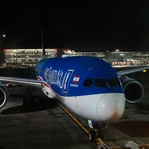 9C91B272-1A65-48FB-90F7-C2E62B942869